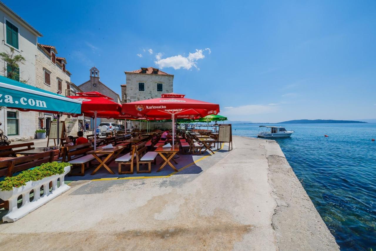 Seafront Apartments Karlo Kaštela Esterno foto