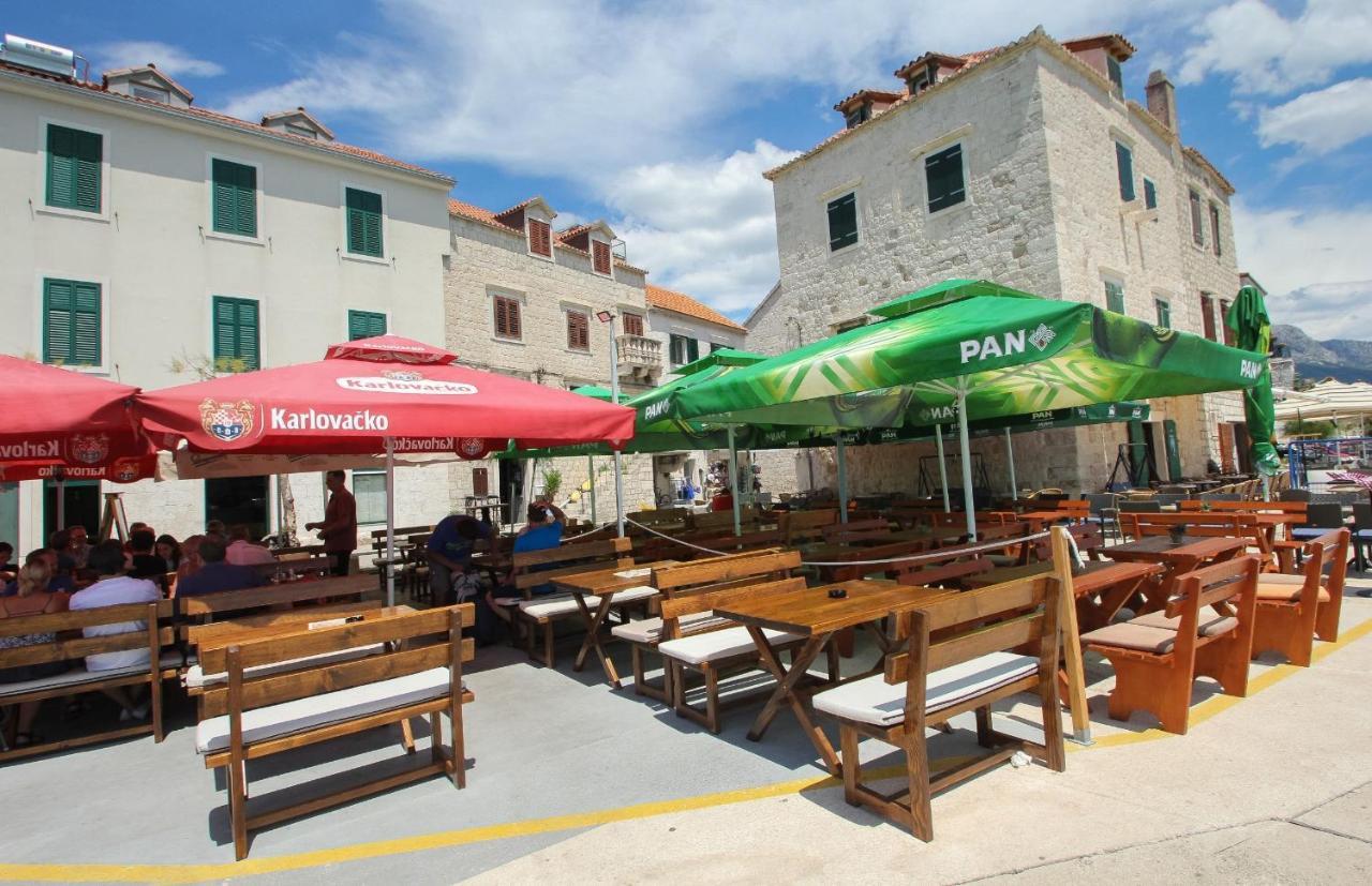 Seafront Apartments Karlo Kaštela Esterno foto